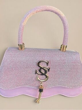 Pink Glam Mini Handbag – Gold Detail & Sparkle Top ✨